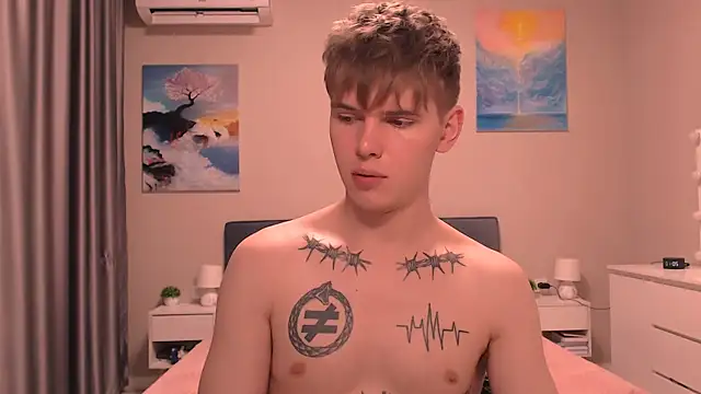 Fredd_Xanders live sex cam