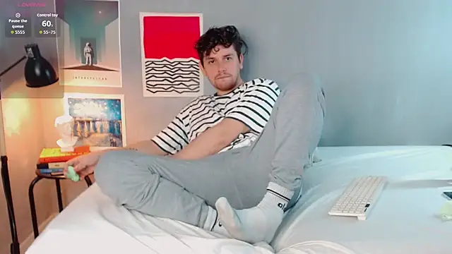 Elio555 live sex cam