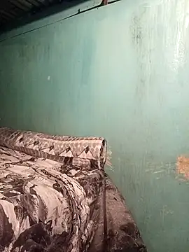 curvyloneah75 live sex cam