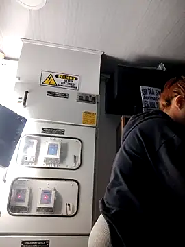 SweetBriana live sex cam