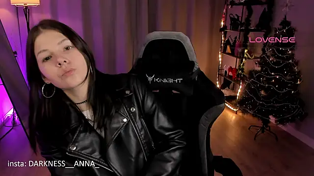 AnnaTrueno live sex cam