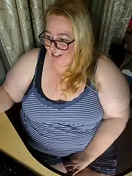 Iceprincess2bad4u live sex cam