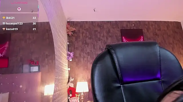 Hilarin__ live sex cam