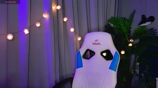 EnnySunrise live sex cam