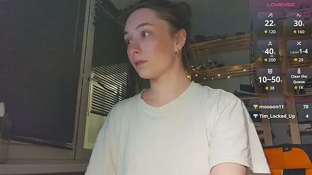 monlight__dana's cam snapshot