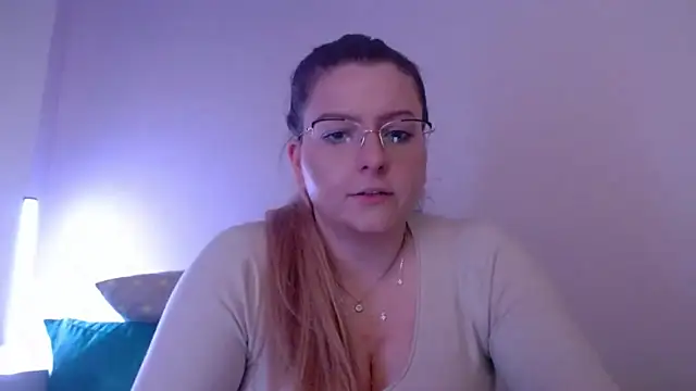 BritneySensual's cam snapshot