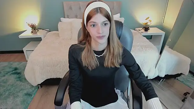 Nora_Vennucci's cam snapshot