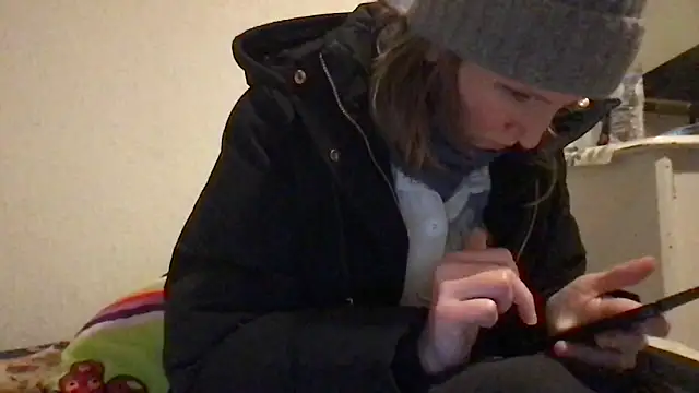 MeluaMauritius's cam snapshot