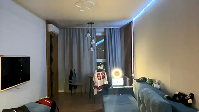 PandaFluff's cam snapshot