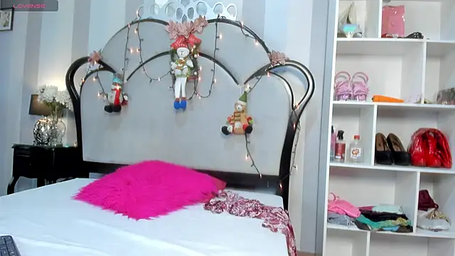 MiaAmore_'s cam snapshot