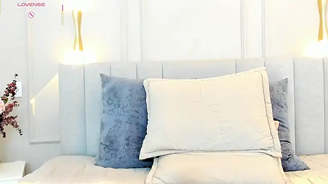 victoria_bourne's cam snapshot