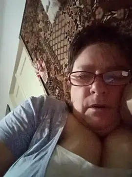 MilaCold5443's cam snapshot