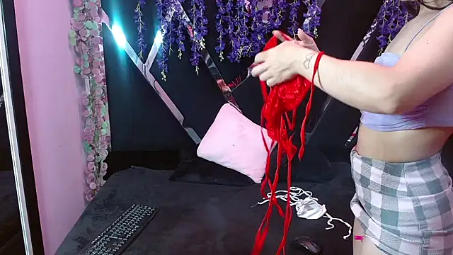 JulietaDiamond's cam snapshot