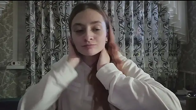 SweetLiaison's cam snapshot