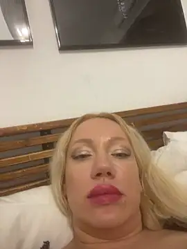 SofiaJoy's cam snapshot