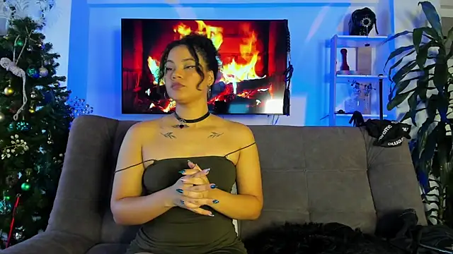 Twisted_Fantasy's cam snapshot