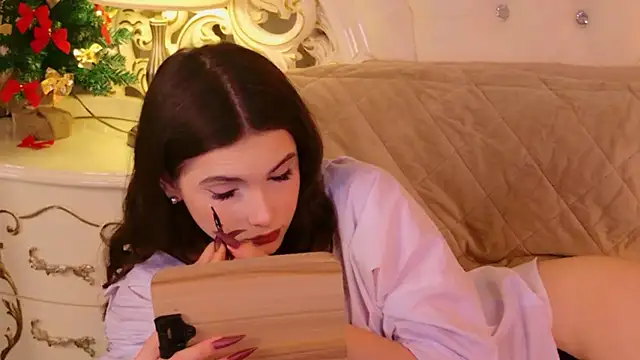 GIGI_DAV's cam snapshot