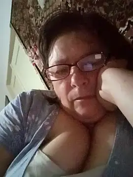 MilaCold5443's cam snapshot