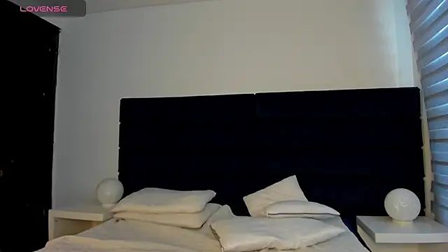 melanie_roux__'s cam snapshot