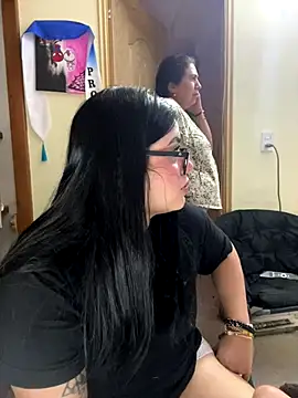 alissonfernandez_'s cam snapshot