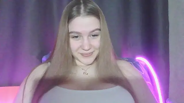 yourhoney_Lola_'s cam snapshot