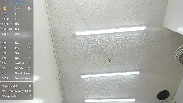 miranda_vegaa's cam snapshot