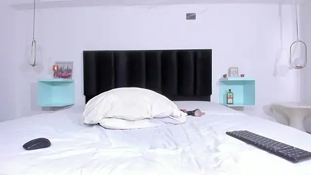 KyleDoom's cam snapshot