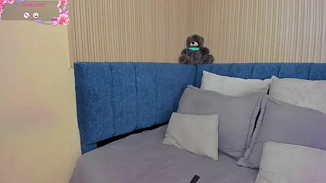 angel_ponce's cam snapshot