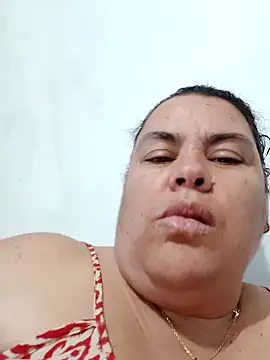 yaneth_'s cam snapshot