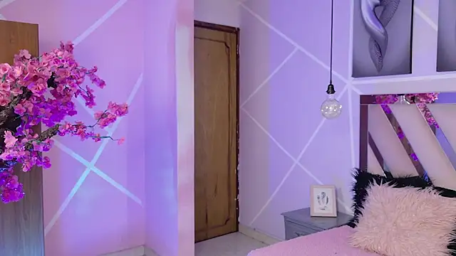 Elith_noa's cam snapshot