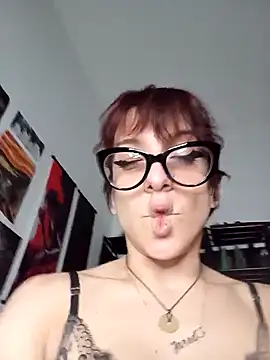 MirianaB's cam snapshot