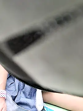 roxyrougee's cam snapshot