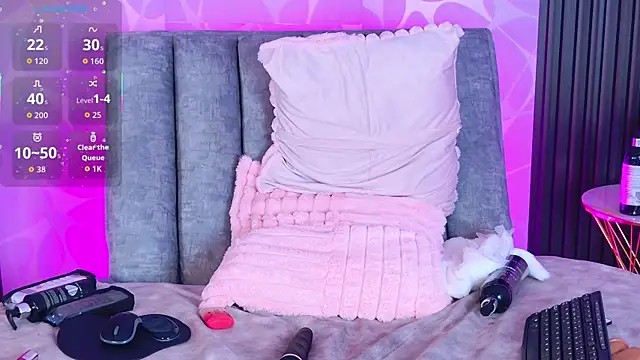 LiaTeylor's cam snapshot