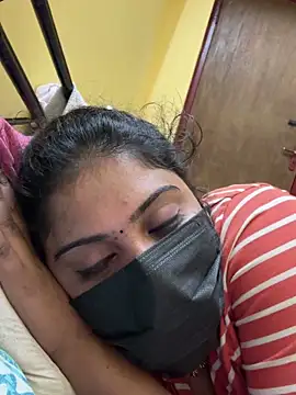 Tamil_Hot_Varshu's cam snapshot