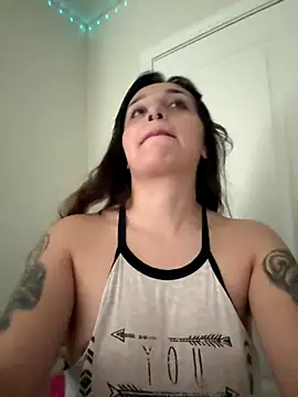 CharmingMaddie's cam snapshot