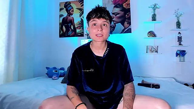 ZuryRamirez_'s cam snapshot