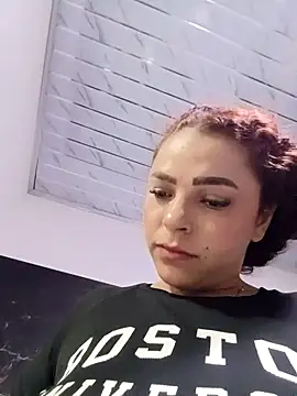 Mommy-Hot's cam snapshot