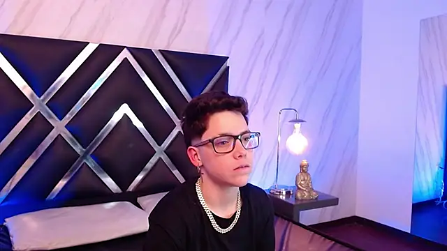 SpencerMontgomery's cam snapshot