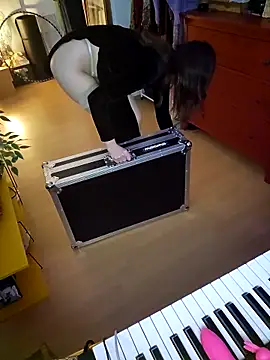 BelleFelicitas's cam snapshot