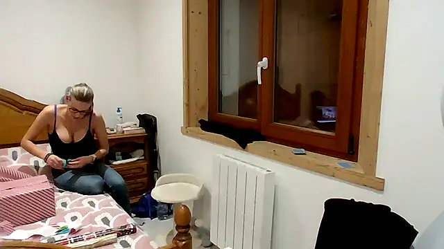 Madame_Callie's cam snapshot