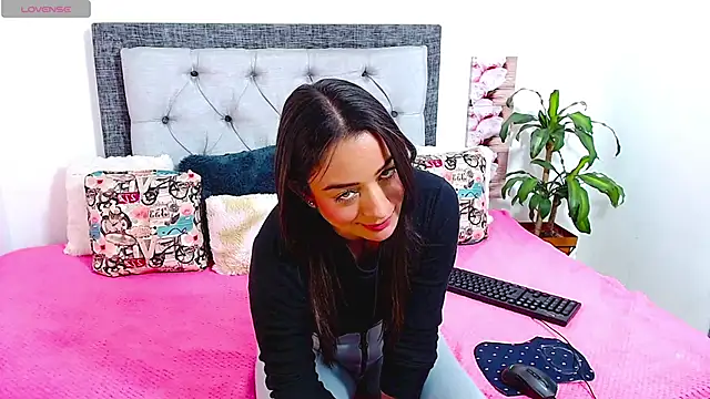 Katikloving_'s cam snapshot