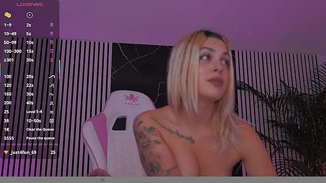 daisyblushh's cam snapshot