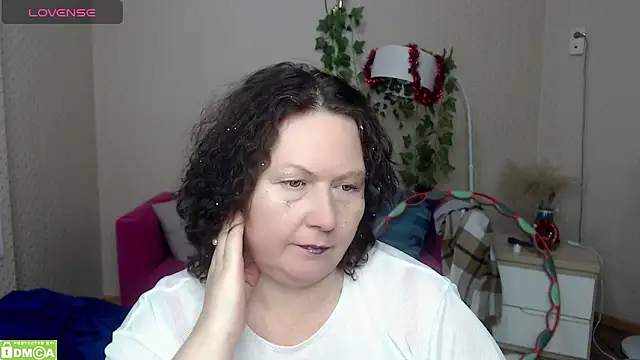 milf_hornys's cam snapshot