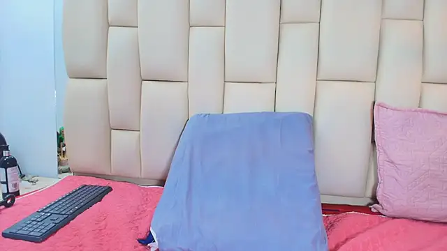 sweet_amye's cam snapshot