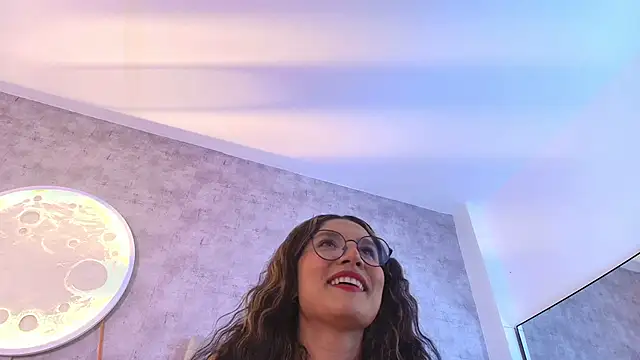 karla-ruiz's cam snapshot