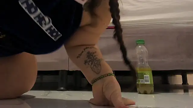 PamelaBonnet_mml's cam snapshot