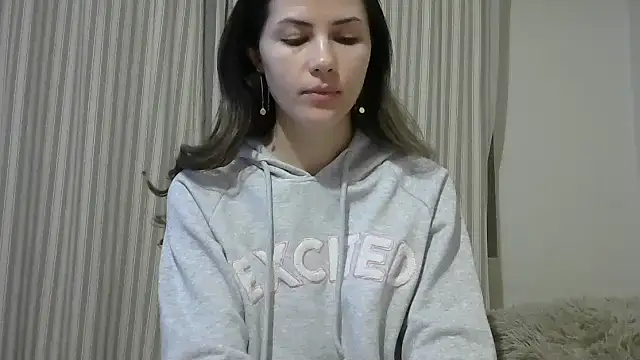 Erii18's cam snapshot