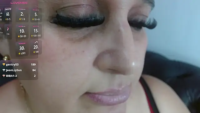 Kerly_Doll's cam snapshot