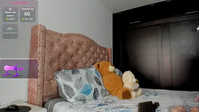 Layla_Sia's cam snapshot