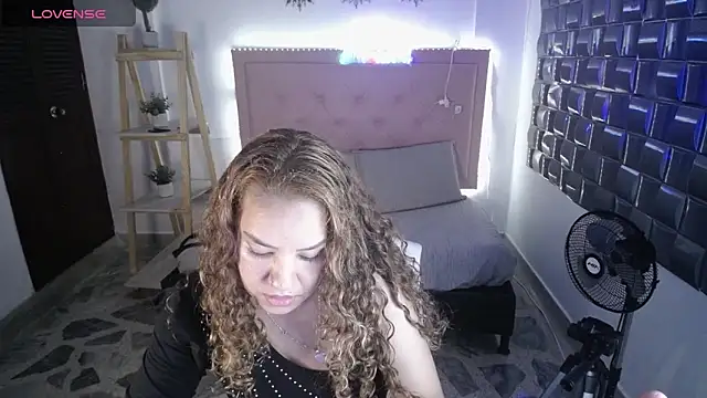 Dulce__Lovee's cam snapshot